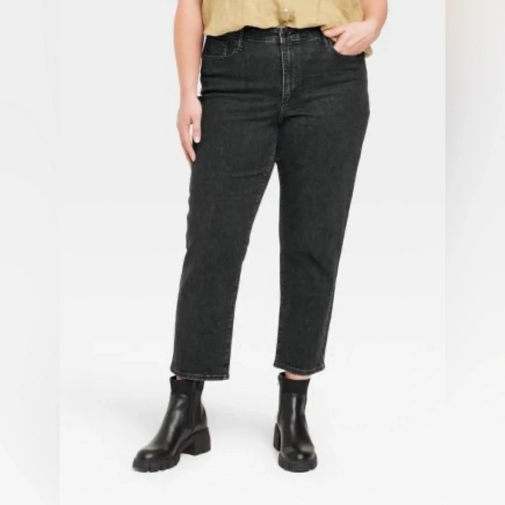Women's High-Rise Slim Straight Jeans - Universal Thread™ - Black - Sz 22W